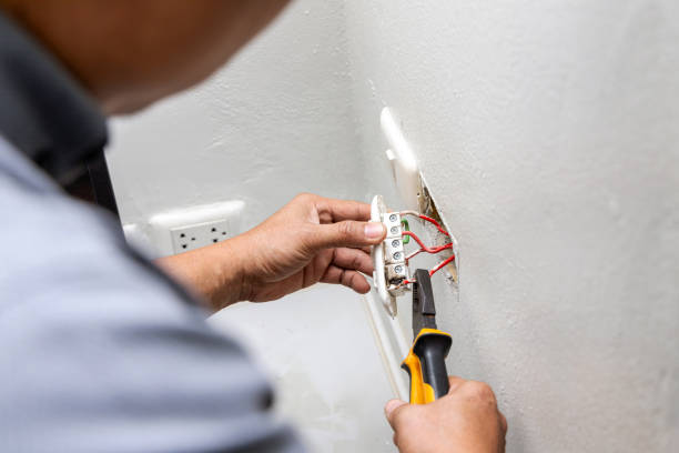 Best Electrician Near Me  in Oberlin, OH